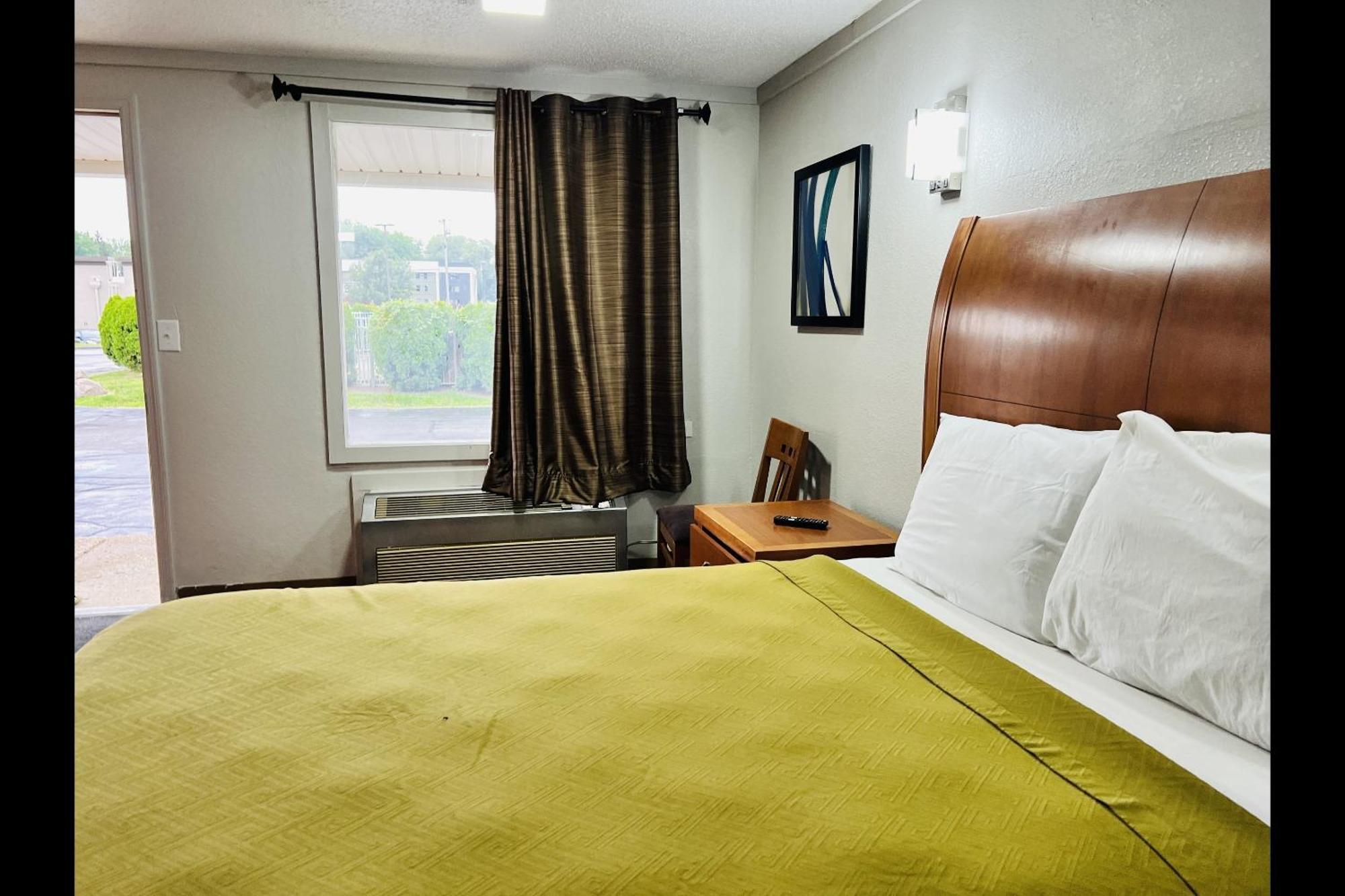 Cozy Garden Inn By Oyo Hwy 40 Richmond Buitenkant foto